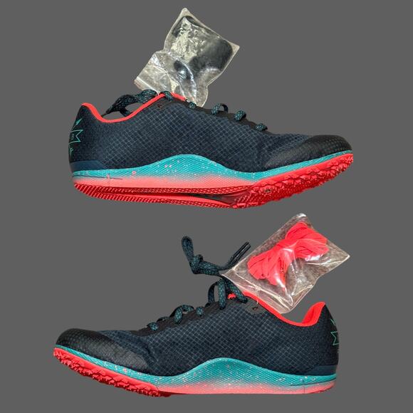 Under Armour Brigade XC Low Spiked Track Shoes Sz 8 NWOB 3022001-401 - Picture 3 of 9